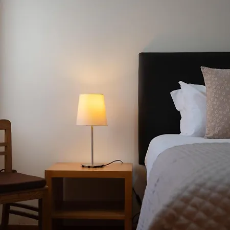 Wander Unwind - Wine Cellars * Vila Nova de Gaia