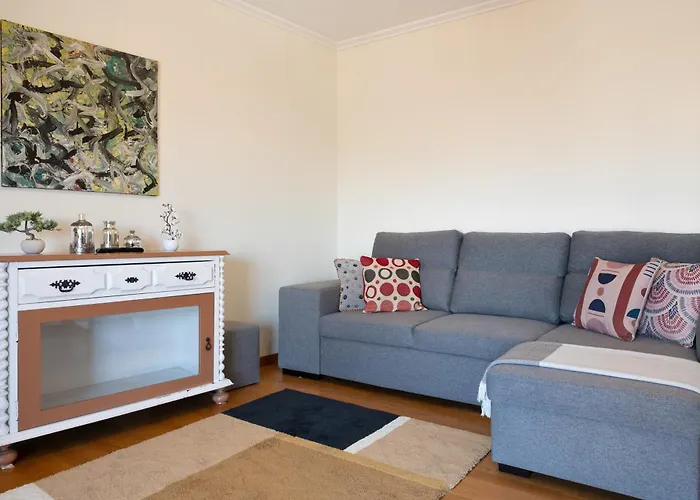 Wander Unwind - Wine Cellars *