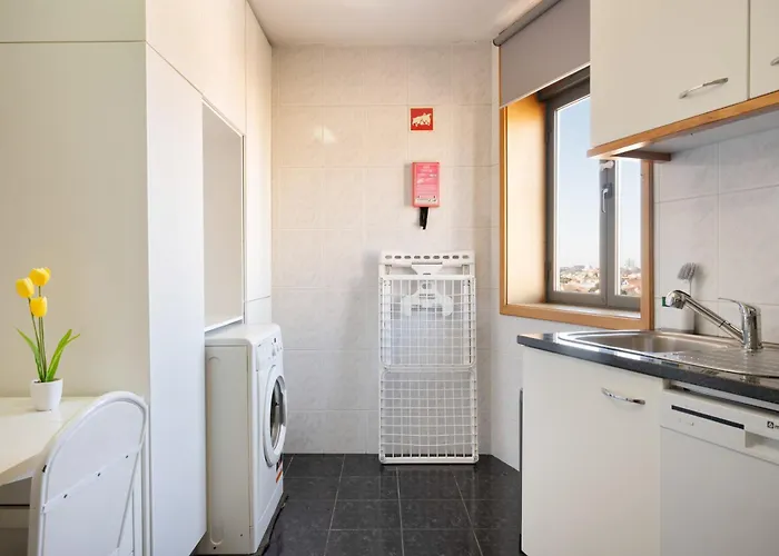 Wander Unwind - Wine Cellars Holiday home