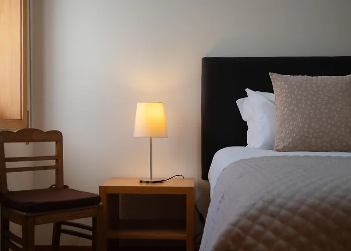 Wander Unwind - Wine Cellars * Vila Nova de Gaia